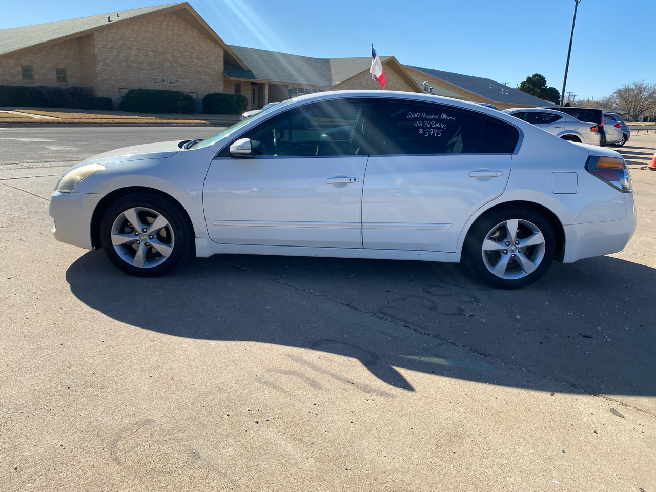 Nissan Altima 4dr Sdn V6 CVT 3.5 SE 2007