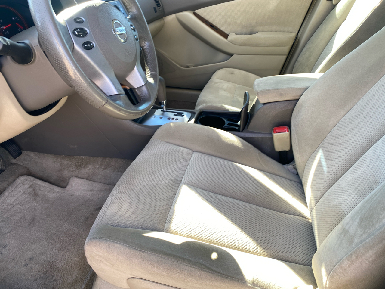 Nissan Altima 4dr Sdn V6 CVT 3.5 SE 2007