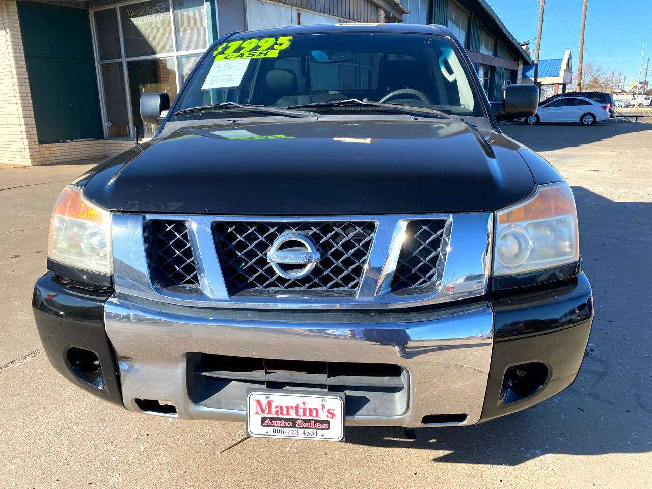 Nissan Titan 2WD Crew Cab SWB SE 2010