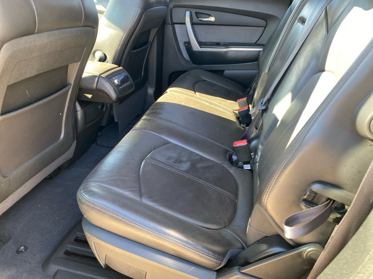 GMC Acadia AWD 4dr SLT1 2012