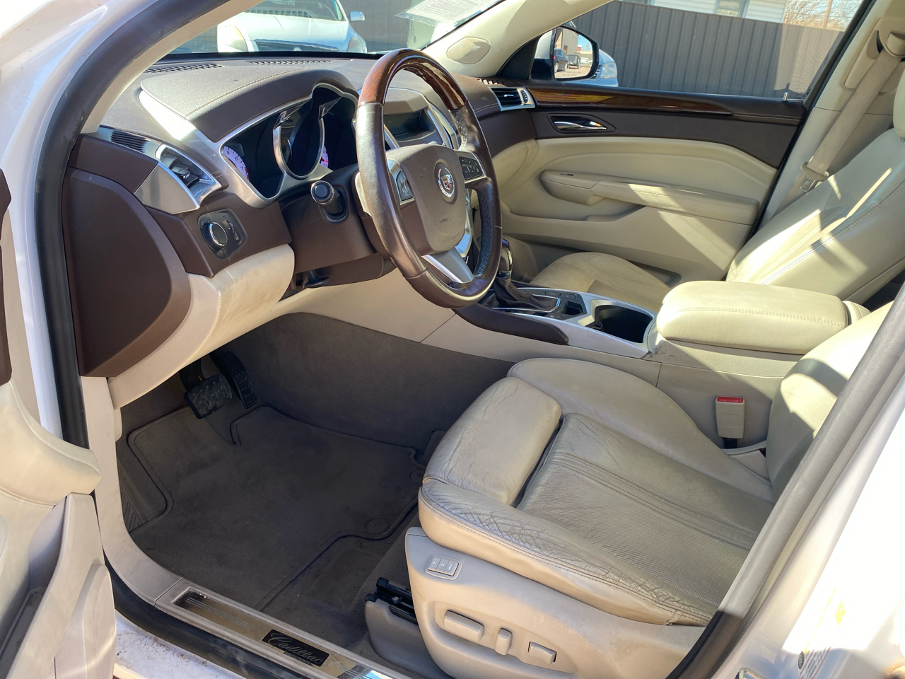 Cadillac SRX FWD 4dr Luxury Collection 2010