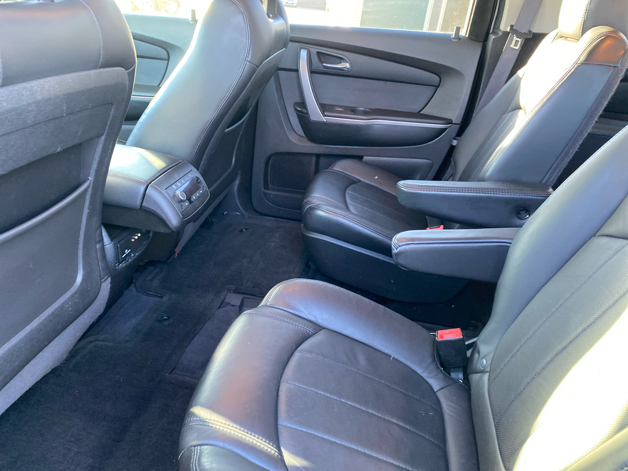 GMC Acadia AWD 4dr SLT2 2012