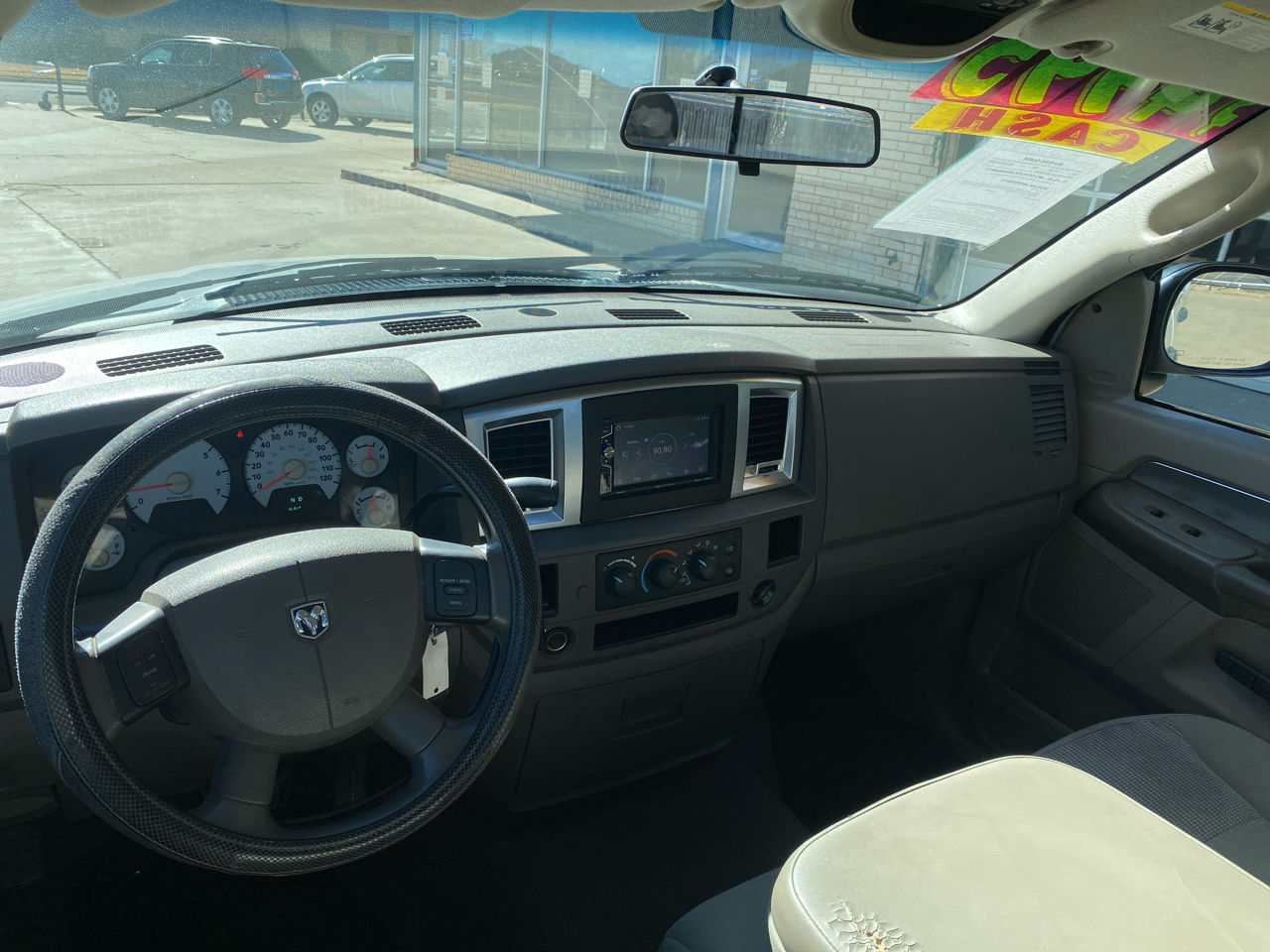 Dodge Ram 1500 2WD Quad Cab 140.5" SLT 2007