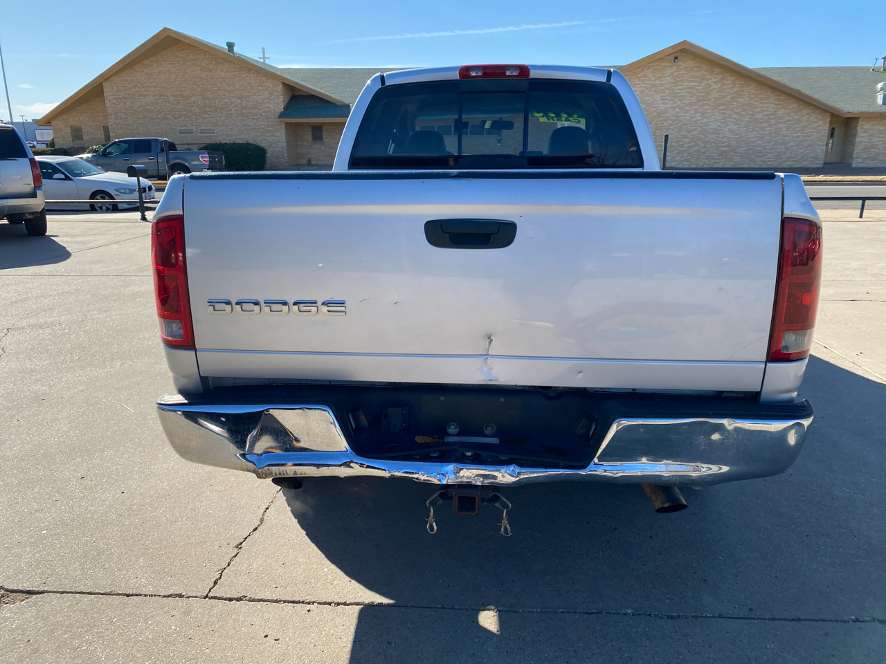 Dodge Ram 1500 4dr Quad Cab 140.5" WB SLT 2003