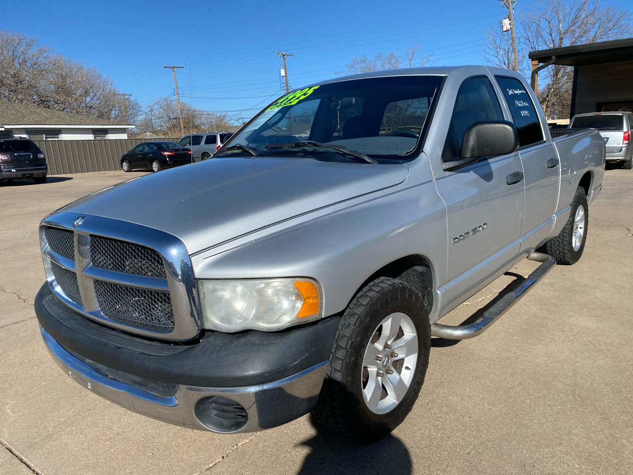 Dodge Ram 1500 4dr Quad Cab 140.5" WB SLT 2003