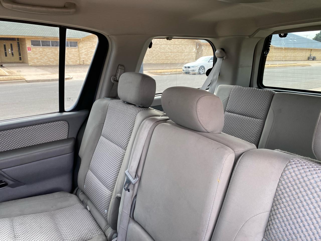 Nissan Armada 4WD 4dr SE 2007