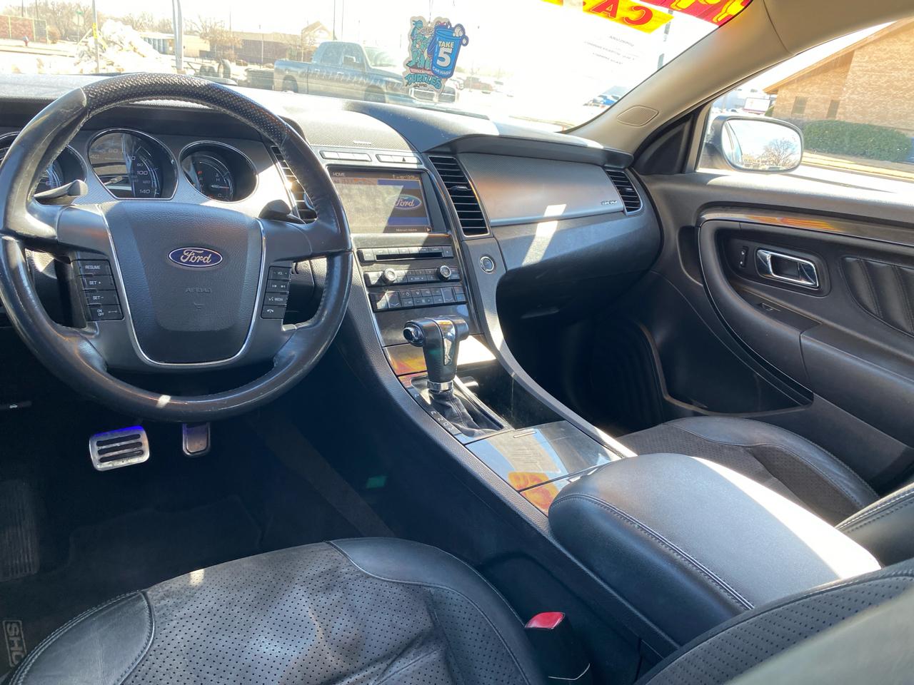 Ford Taurus 4dr Sdn SHO AWD 2011