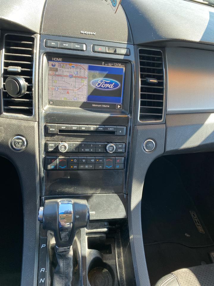 Ford Taurus 4dr Sdn SHO AWD 2011