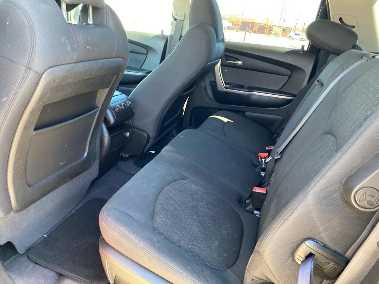 GMC Acadia FWD 4dr SL 2012