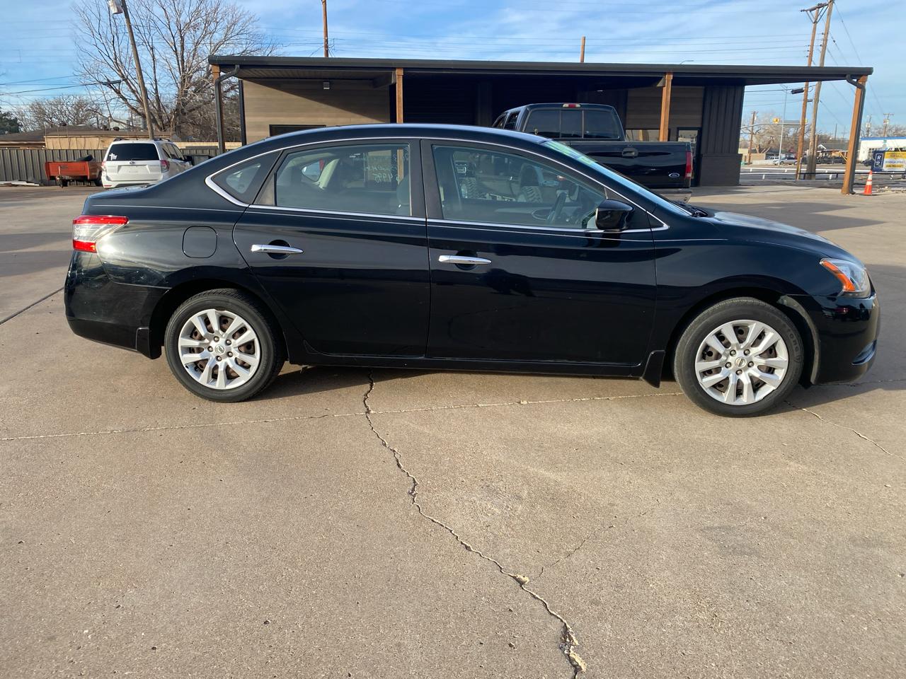 Nissan Sentra 4dr Sdn I4 CVT S 2013