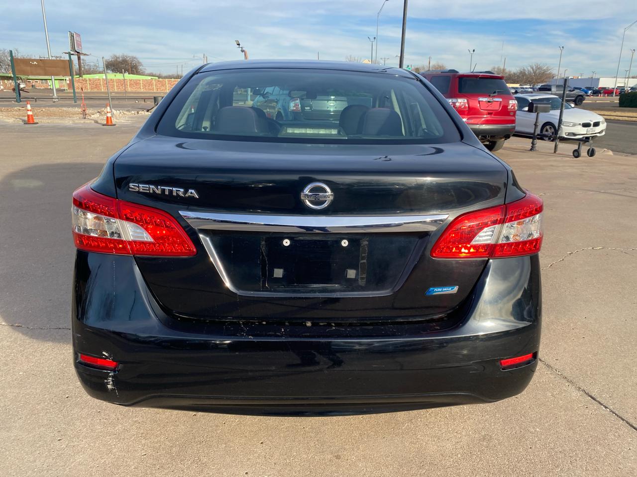 Nissan Sentra 4dr Sdn I4 CVT S 2013