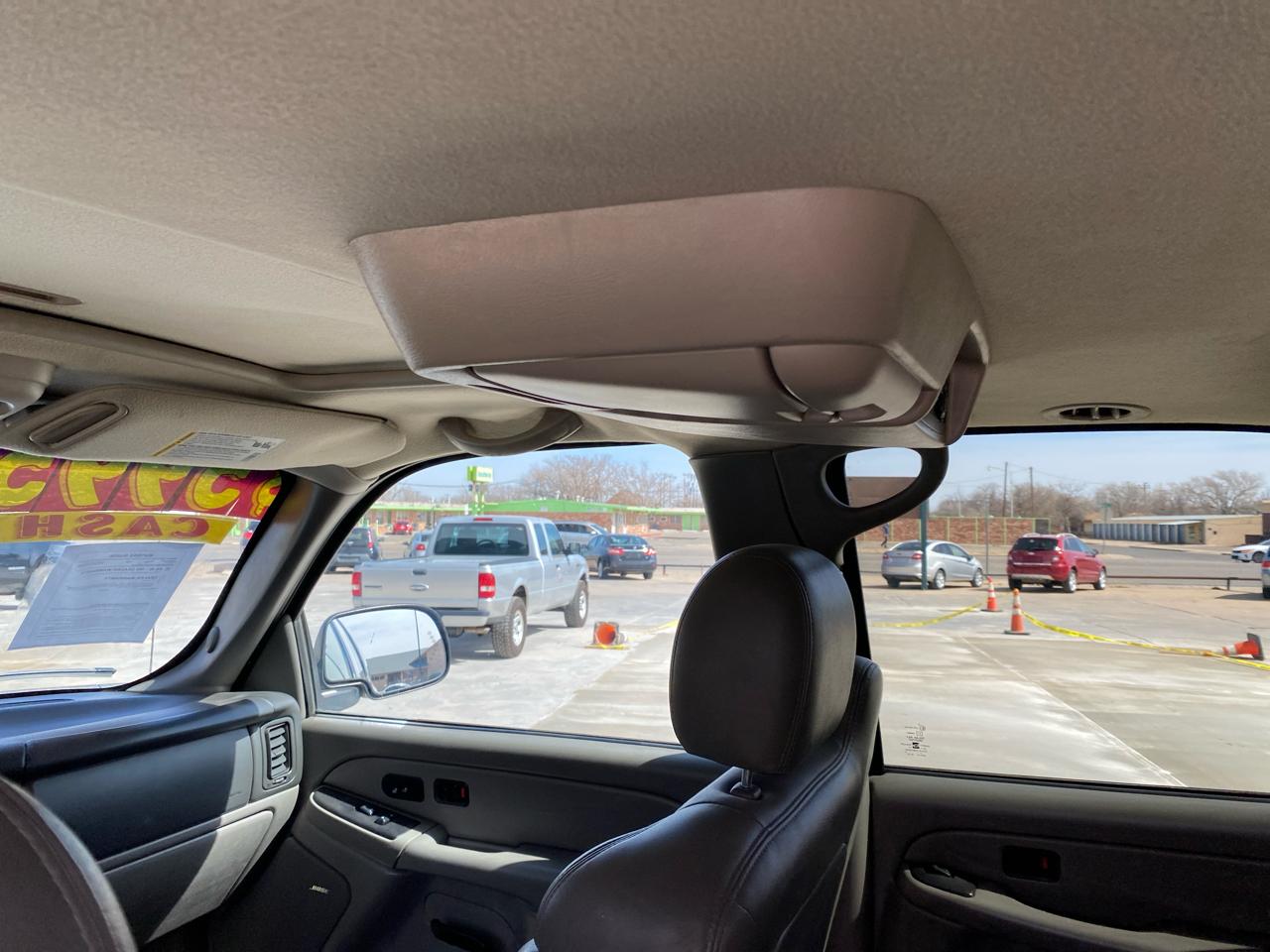 Chevrolet Tahoe 4dr 1500 LT 2004