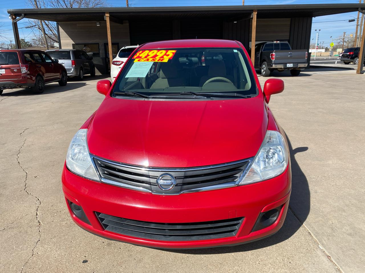 Nissan Versa 5dr HB I4 Auto 1.8 S 2010