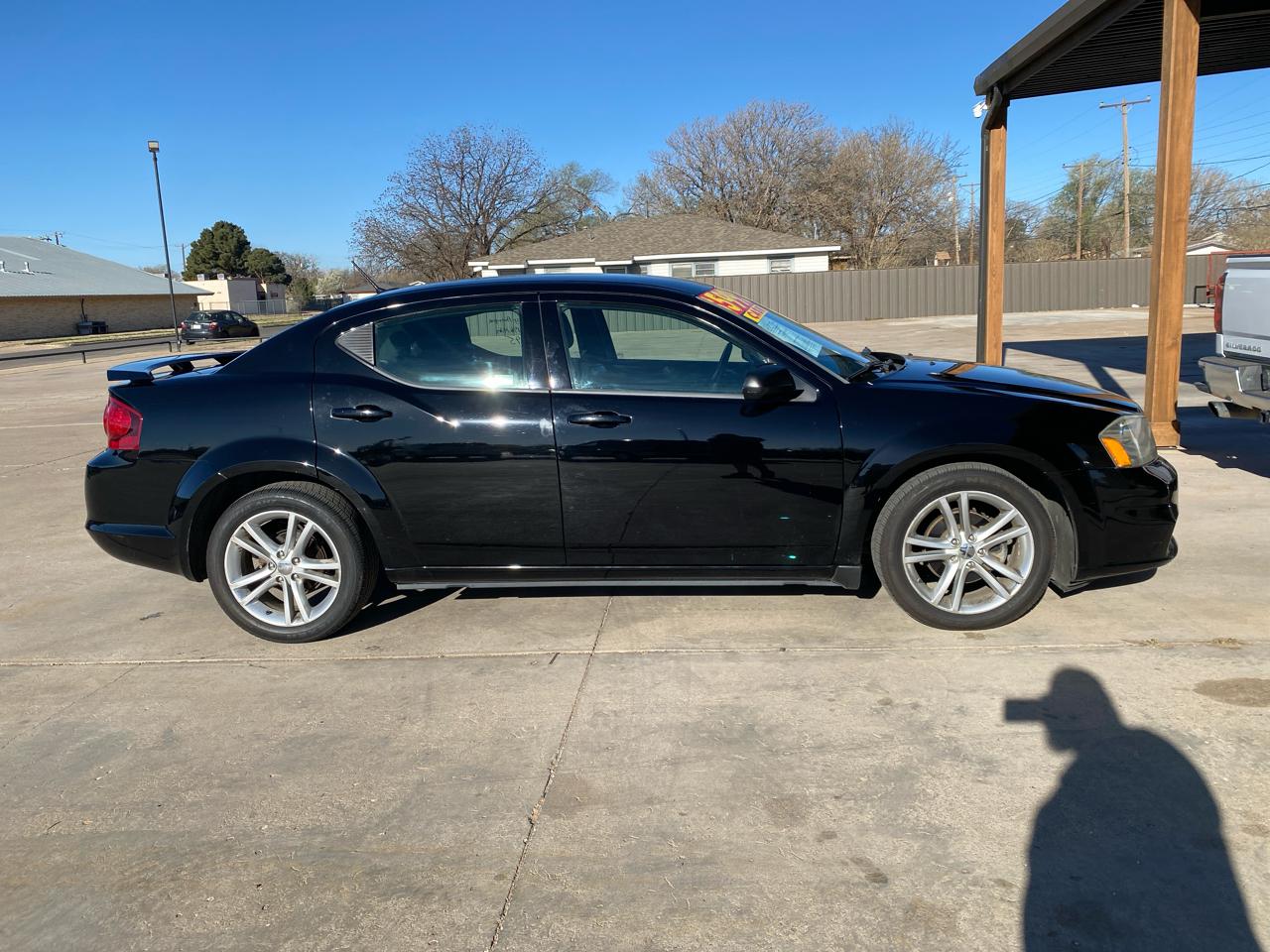 Dodge Avenger 4dr Sdn SXT 2013