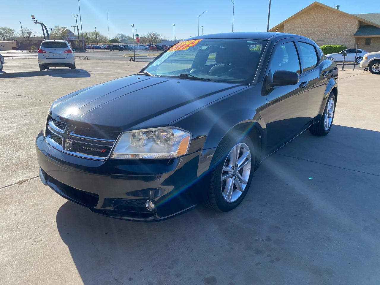 Dodge Avenger 4dr Sdn SXT 2013