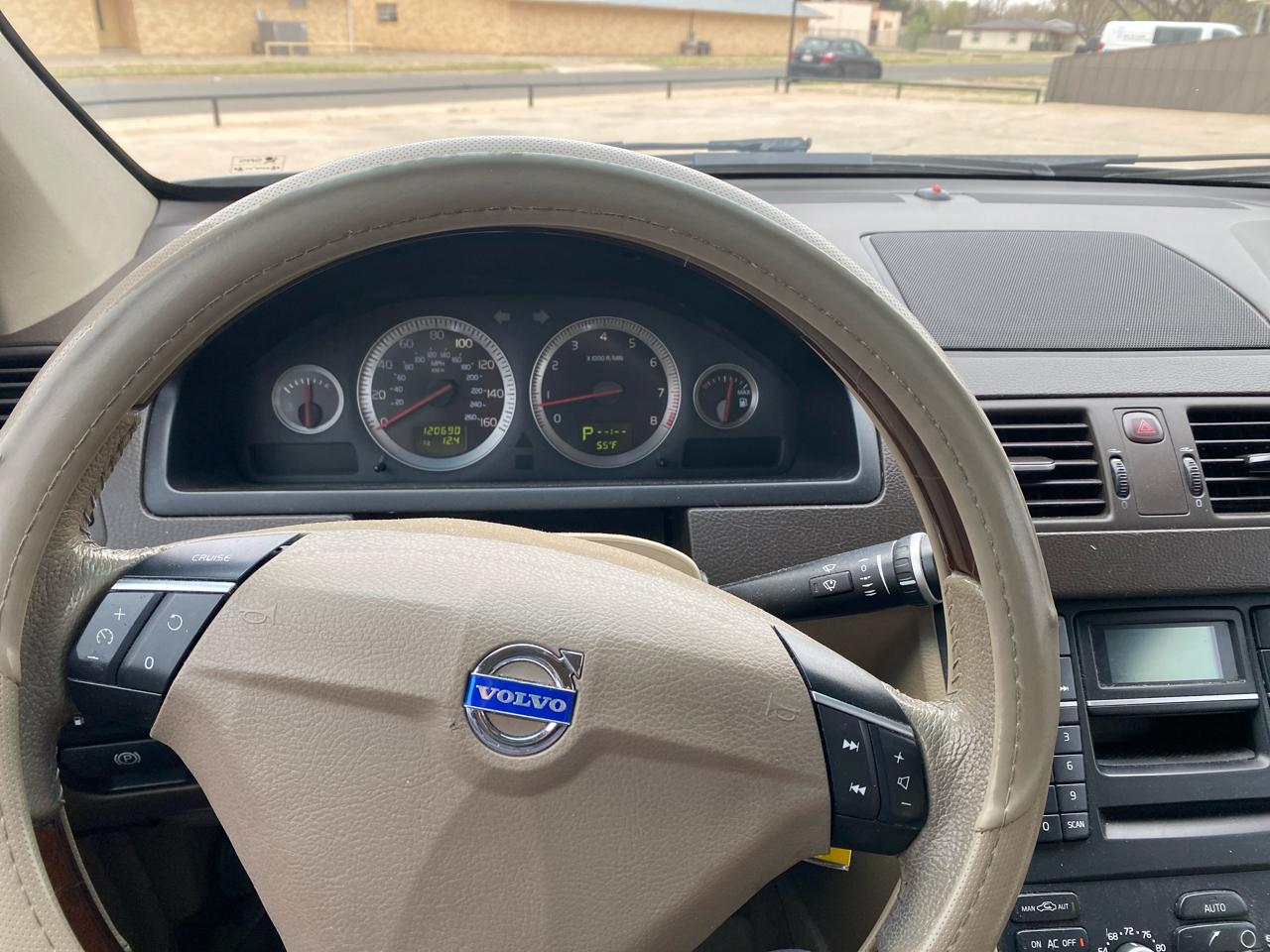 Volvo XC90 AWD 4dr V8 2008