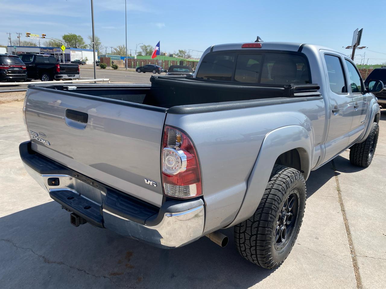 Toyota Tacoma 4WD Double Cab LB V6 AT (Natl) 2014