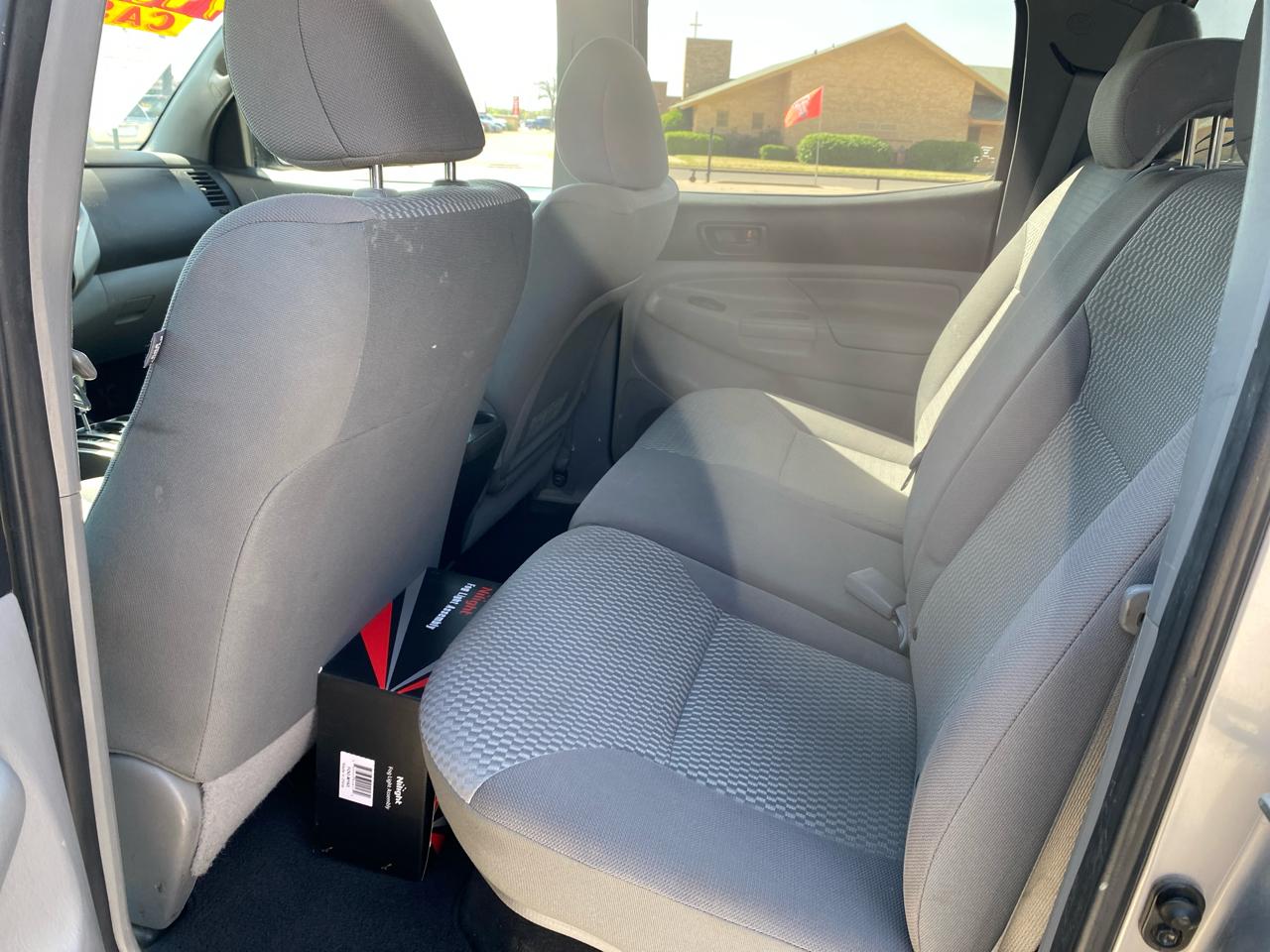 Toyota Tacoma 4WD Double Cab LB V6 AT (Natl) 2014