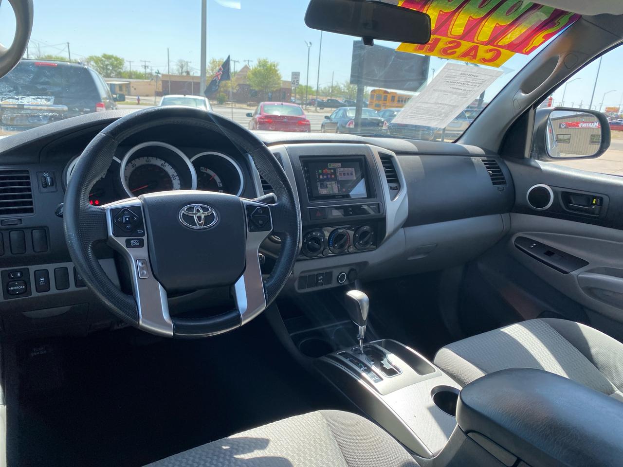 Toyota Tacoma 4WD Double Cab LB V6 AT (Natl) 2014