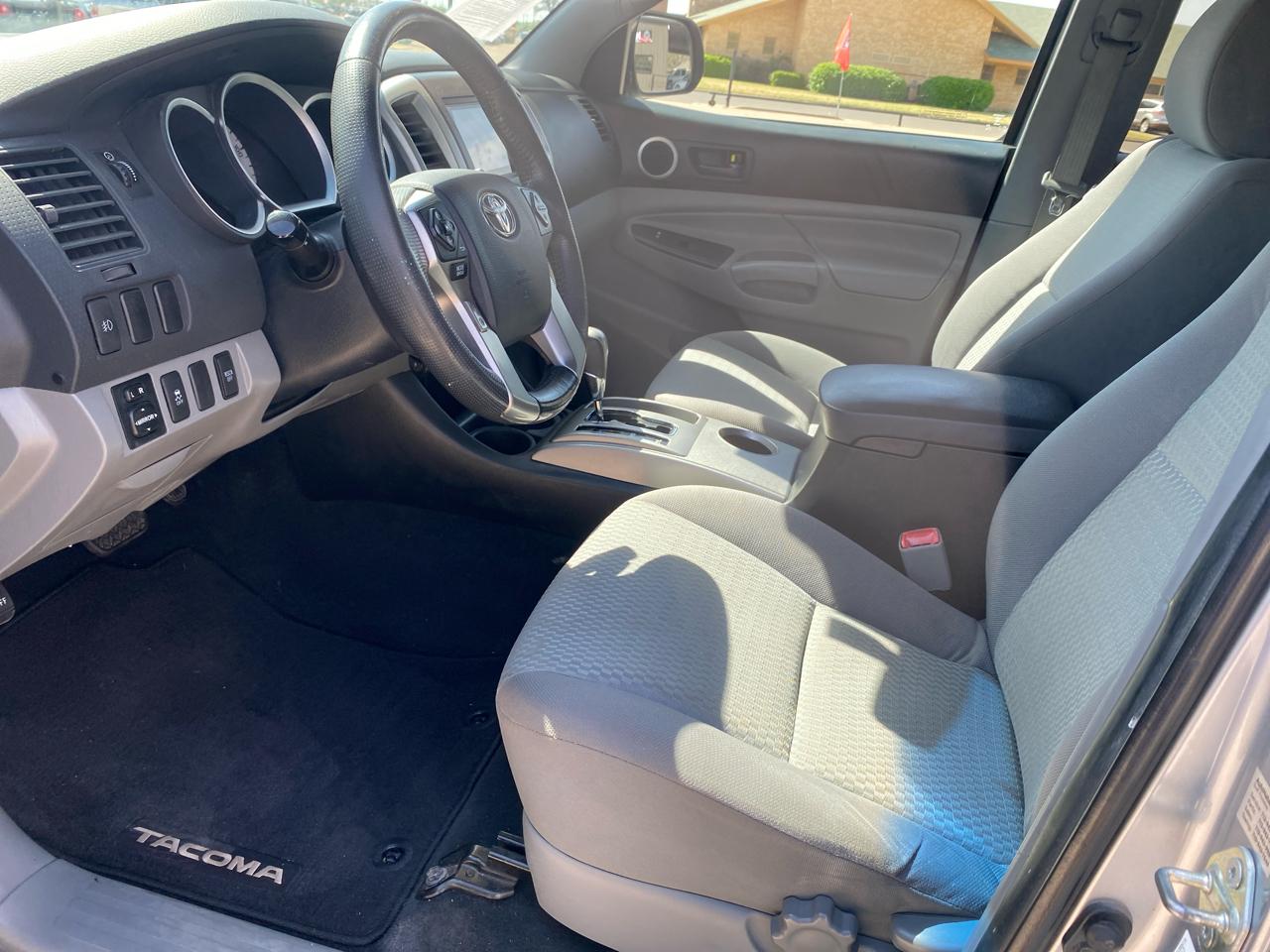 Toyota Tacoma 4WD Double Cab LB V6 AT (Natl) 2014