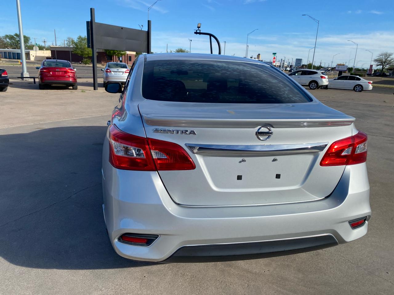 Nissan Sentra S CVT 2017