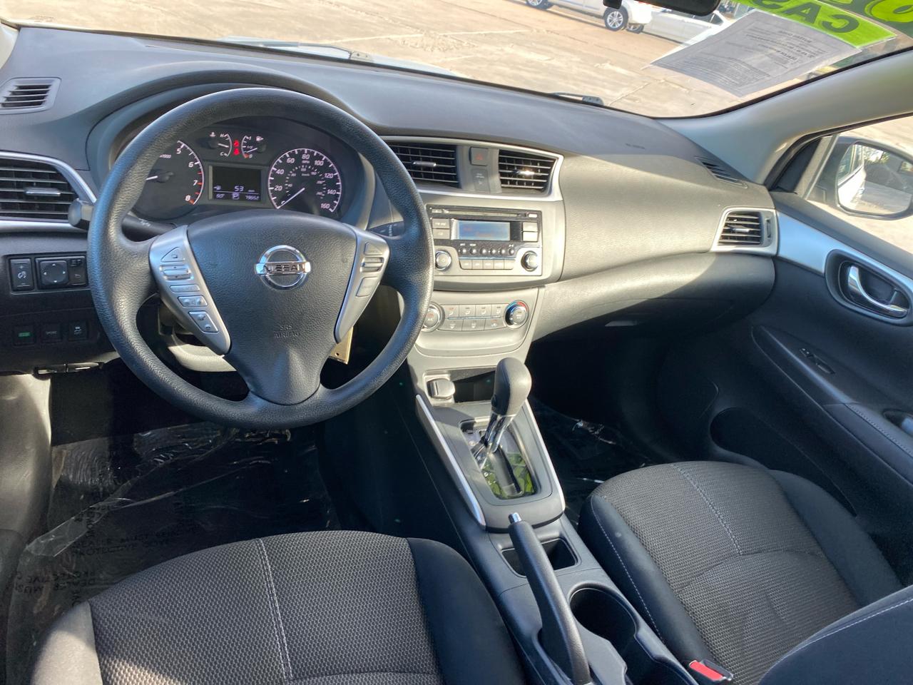 Nissan Sentra S CVT 2017