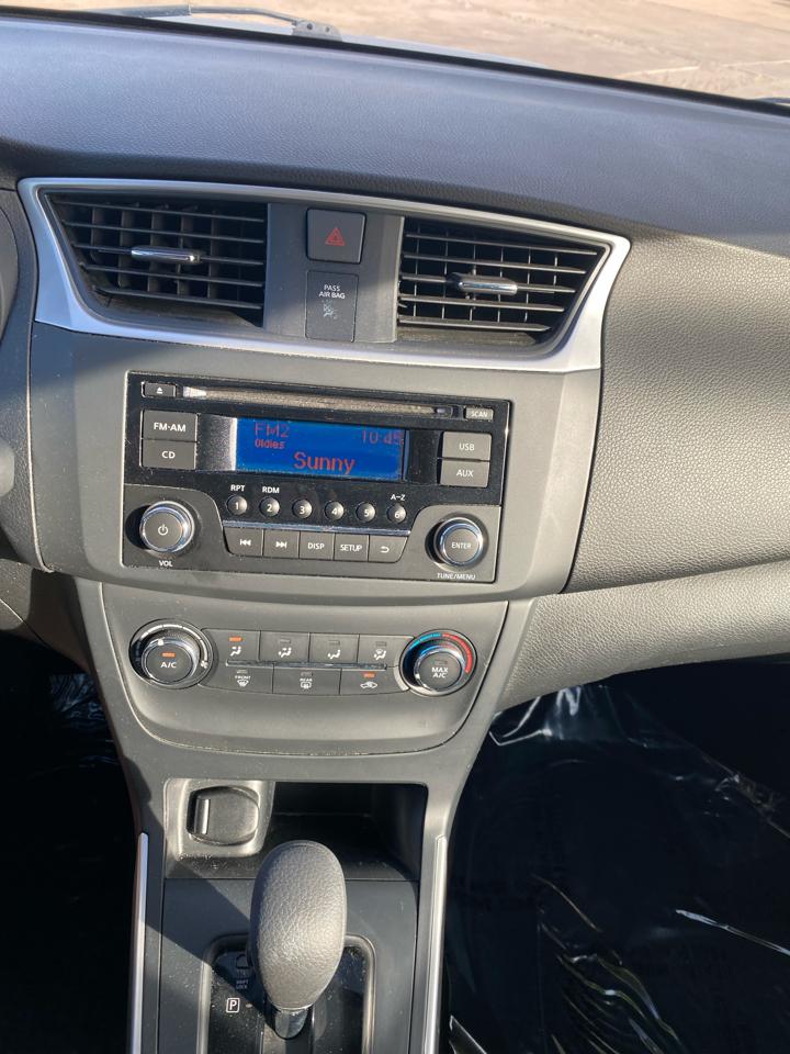 Nissan Sentra S CVT 2017