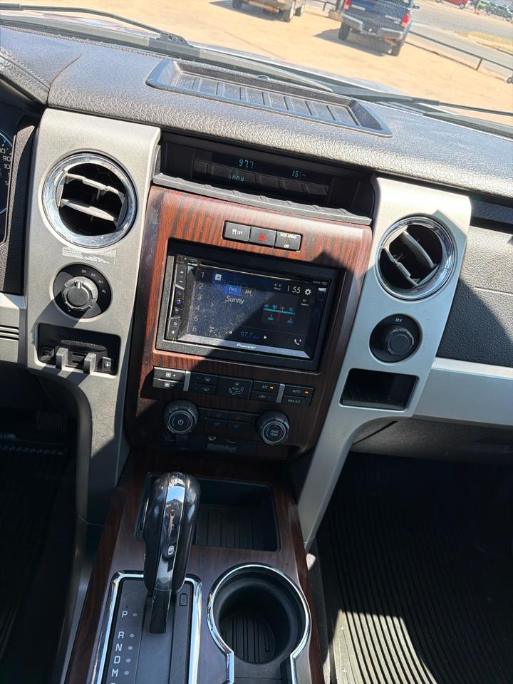 Ford F-150 4WD SuperCrew 145" Platinum 2012