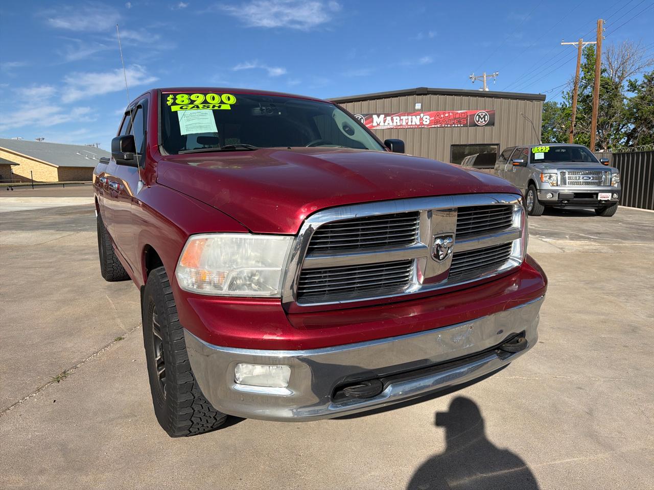 RAM 1500 4WD Quad Cab 140.5" SLT 2011