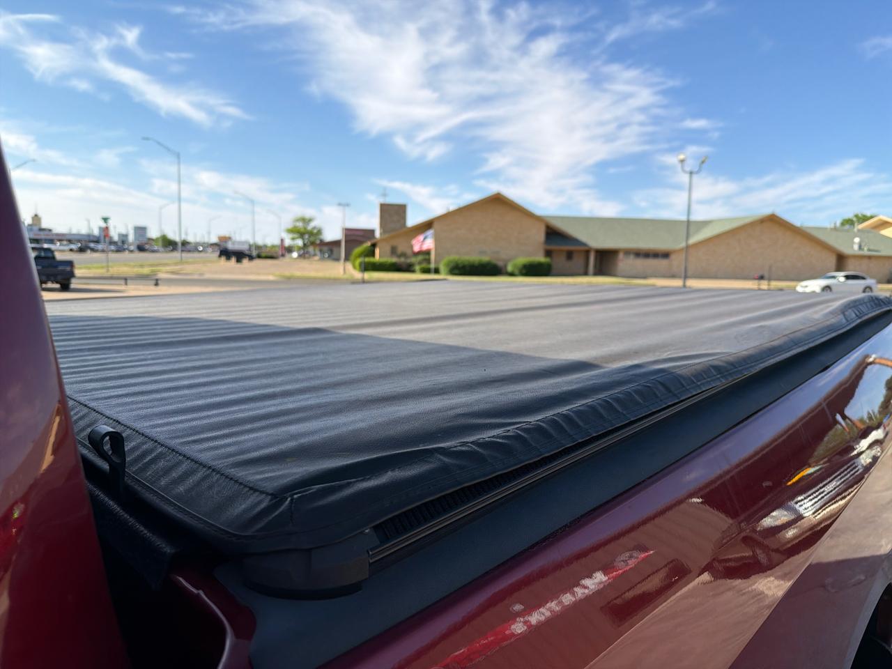 RAM 1500 4WD Quad Cab 140.5" SLT 2011