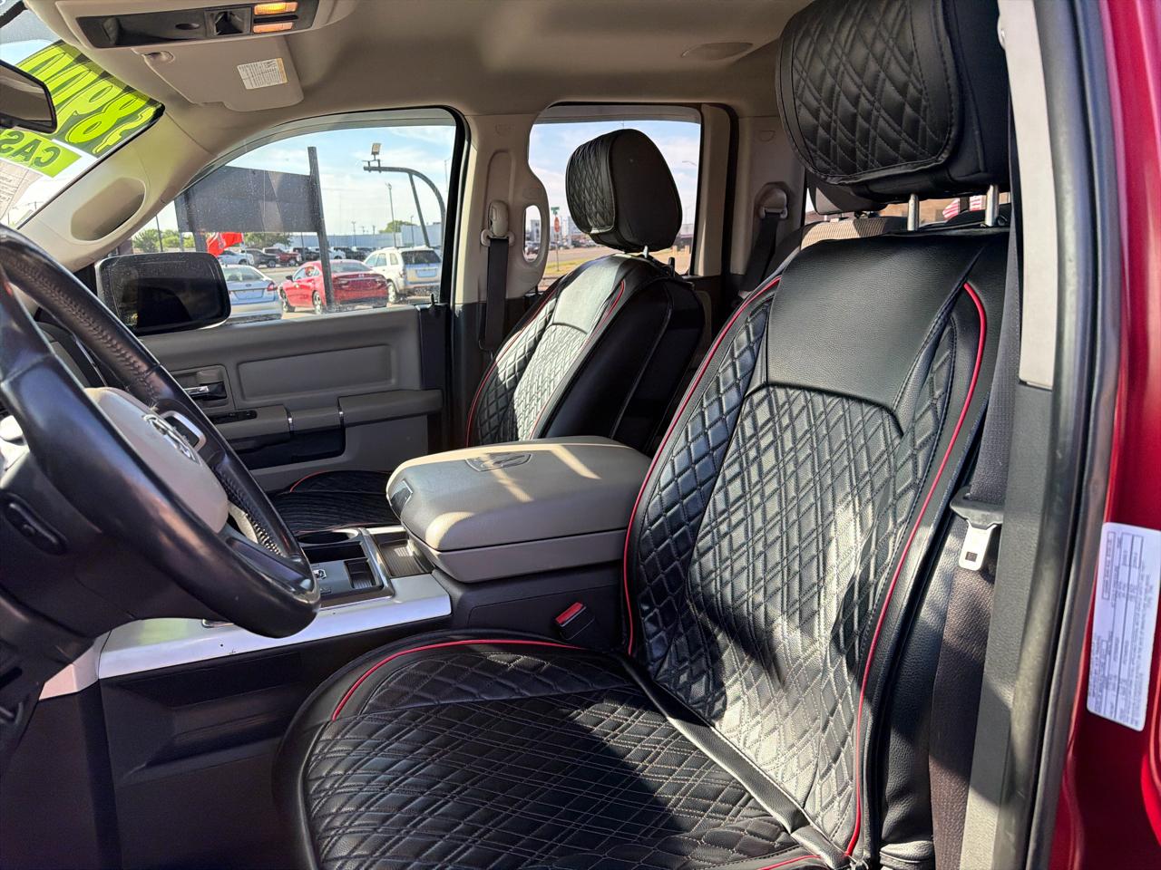 RAM 1500 4WD Quad Cab 140.5" SLT 2011