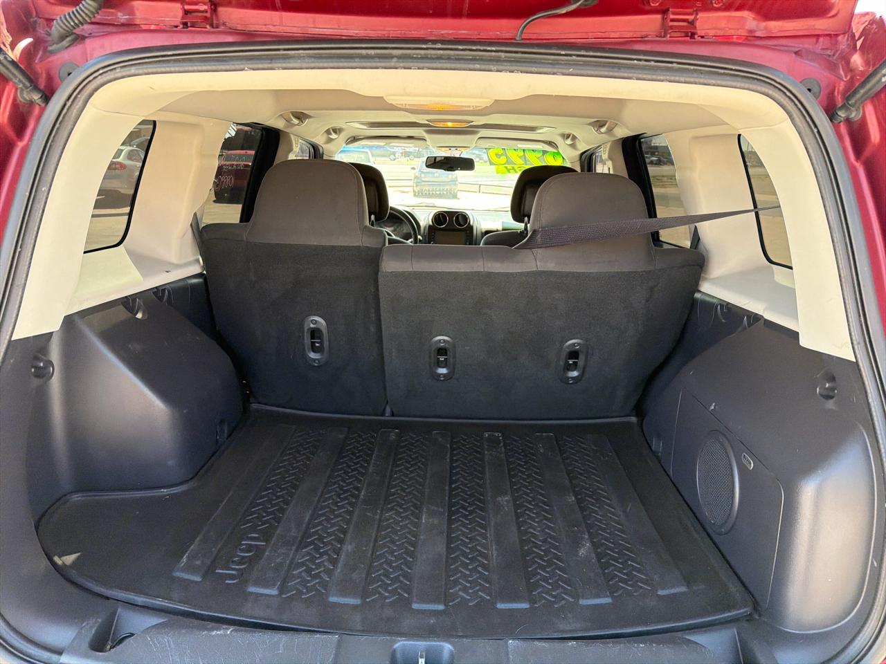 Jeep Patriot 4WD 4dr Latitude 2012