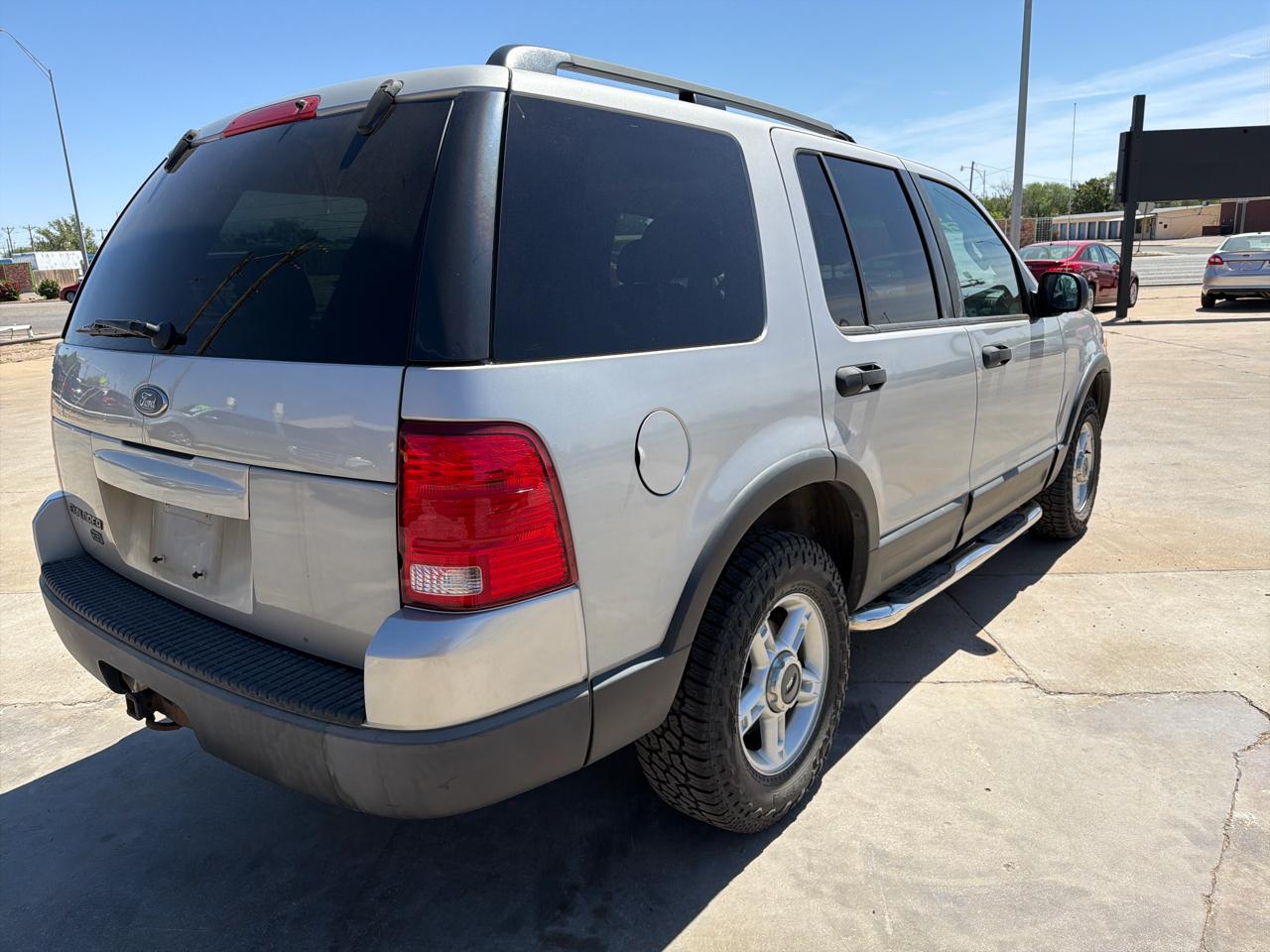 Ford Explorer 4dr 114" WB 4.0L XLT Sport 4WD 2003