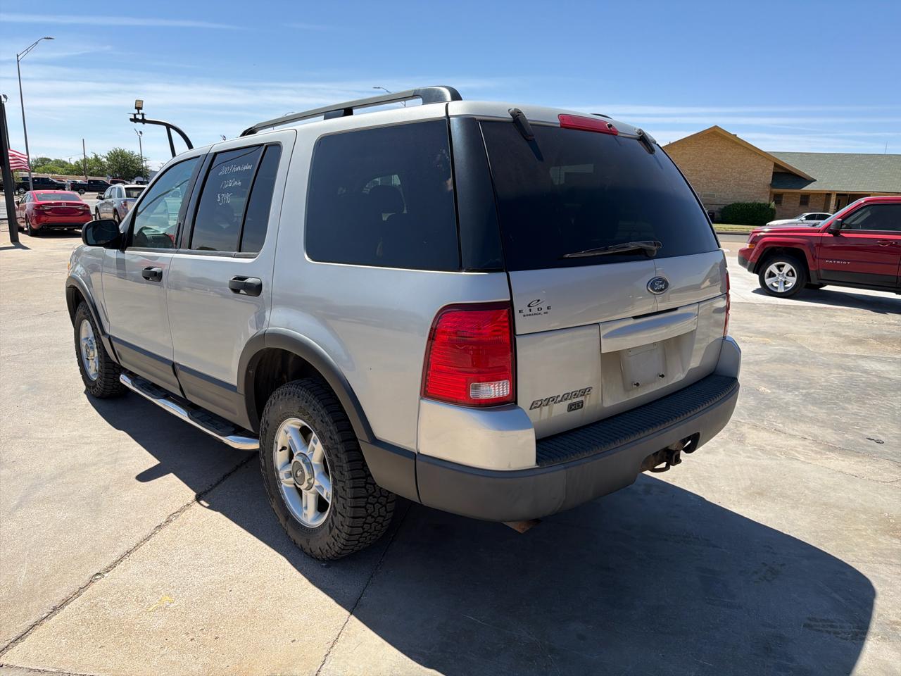 Ford Explorer 4dr 114" WB 4.0L XLT Sport 4WD 2003