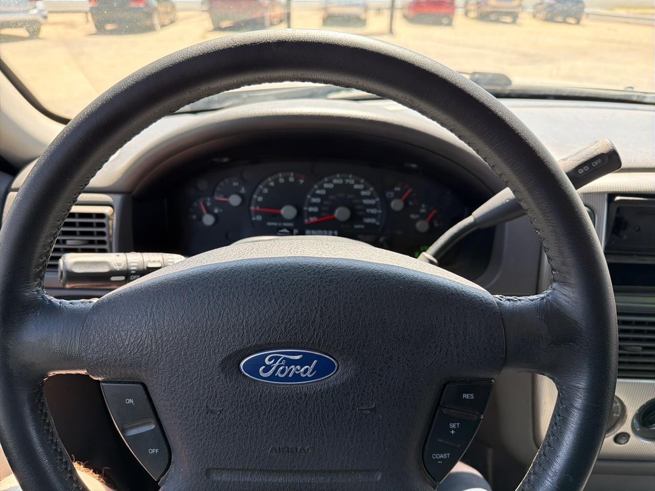 Ford Explorer 4dr 114" WB 4.0L XLT Sport 4WD 2003