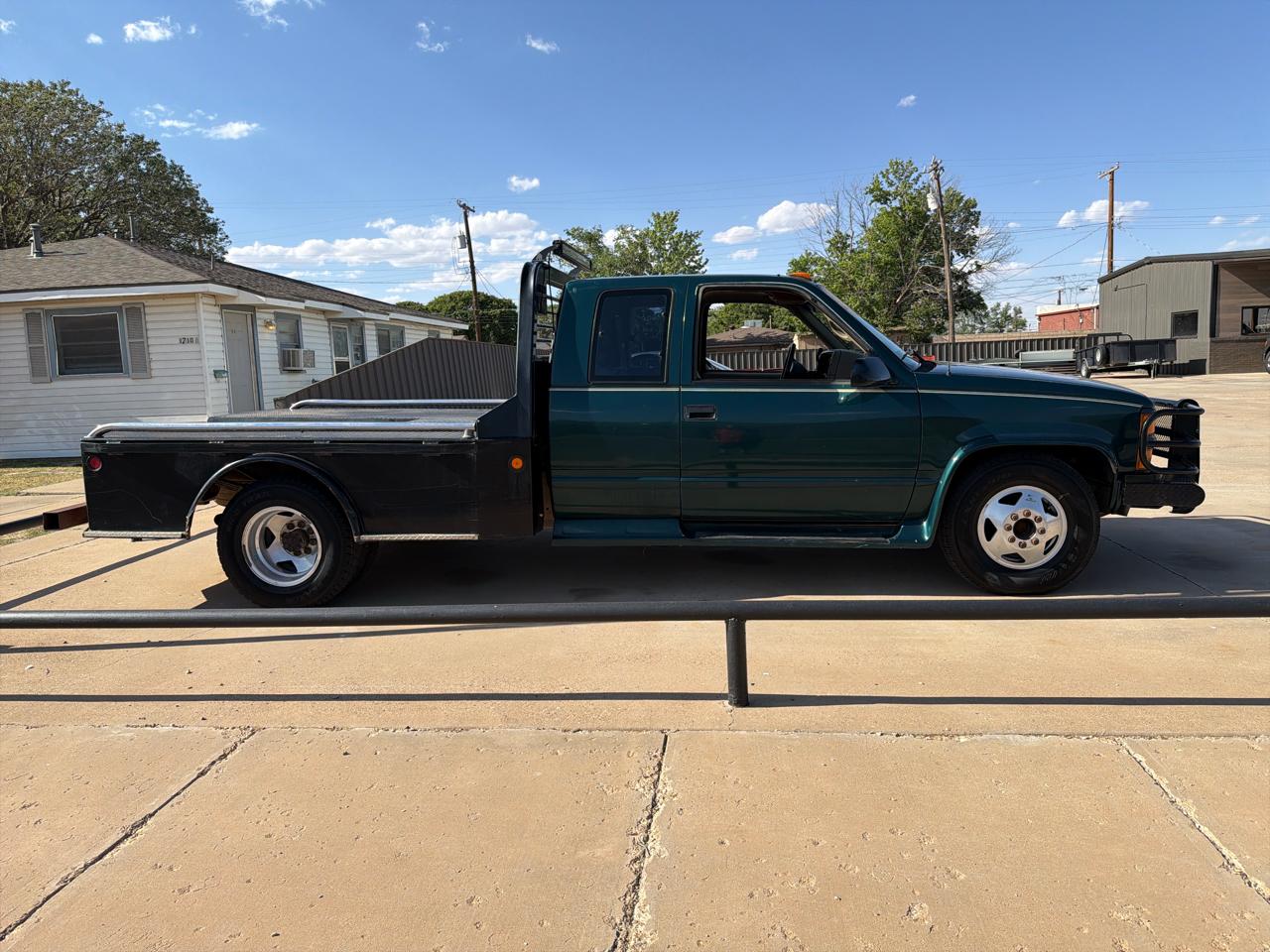 Chevrolet C/K 3500 Ext Cab 155.5" WB DRW 1996