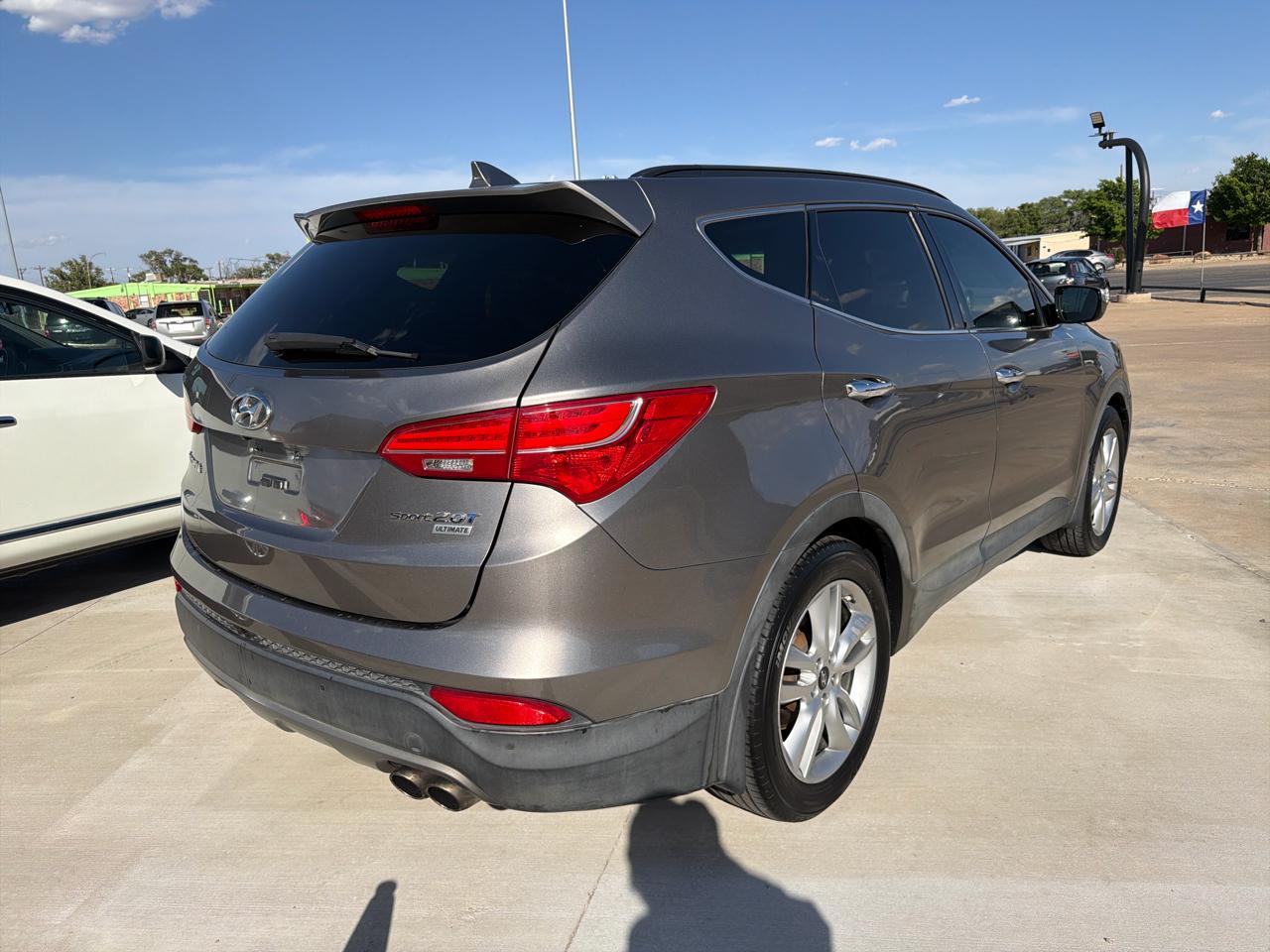 Hyundai Santa Fe Sport FWD 4dr 2.0T 2016
