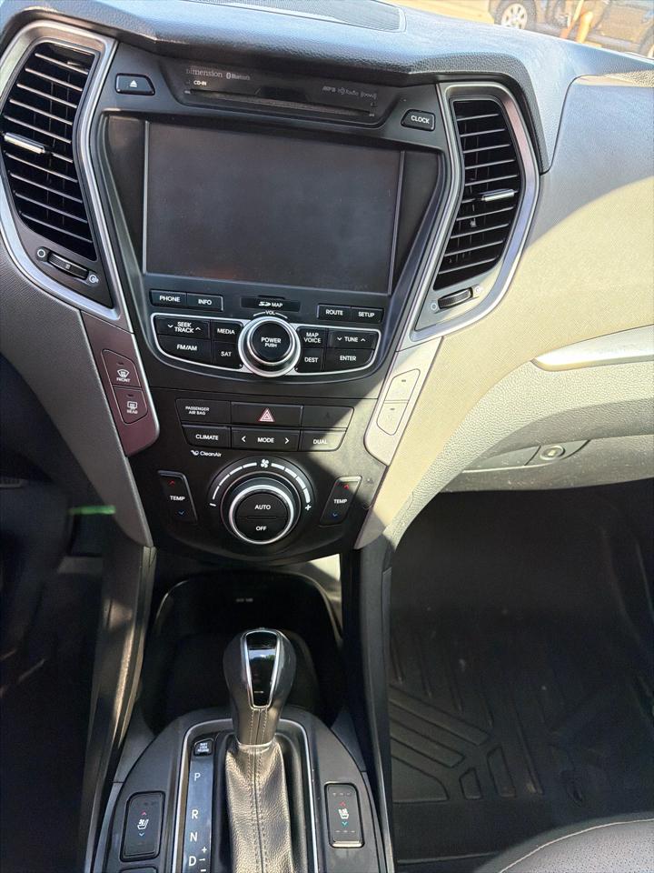 Hyundai Santa Fe Sport FWD 4dr 2.0T 2016