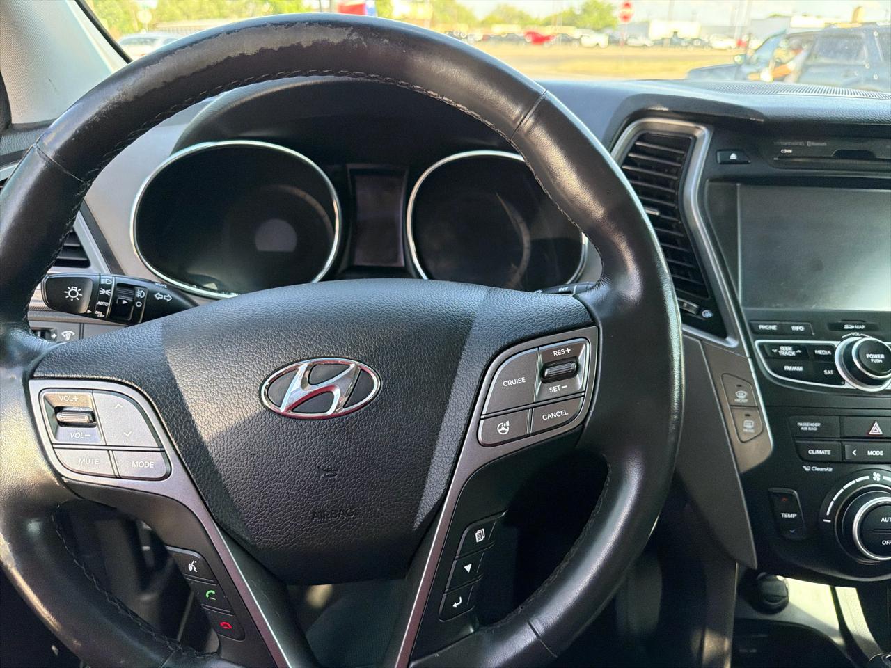 Hyundai Santa Fe Sport FWD 4dr 2.0T 2016