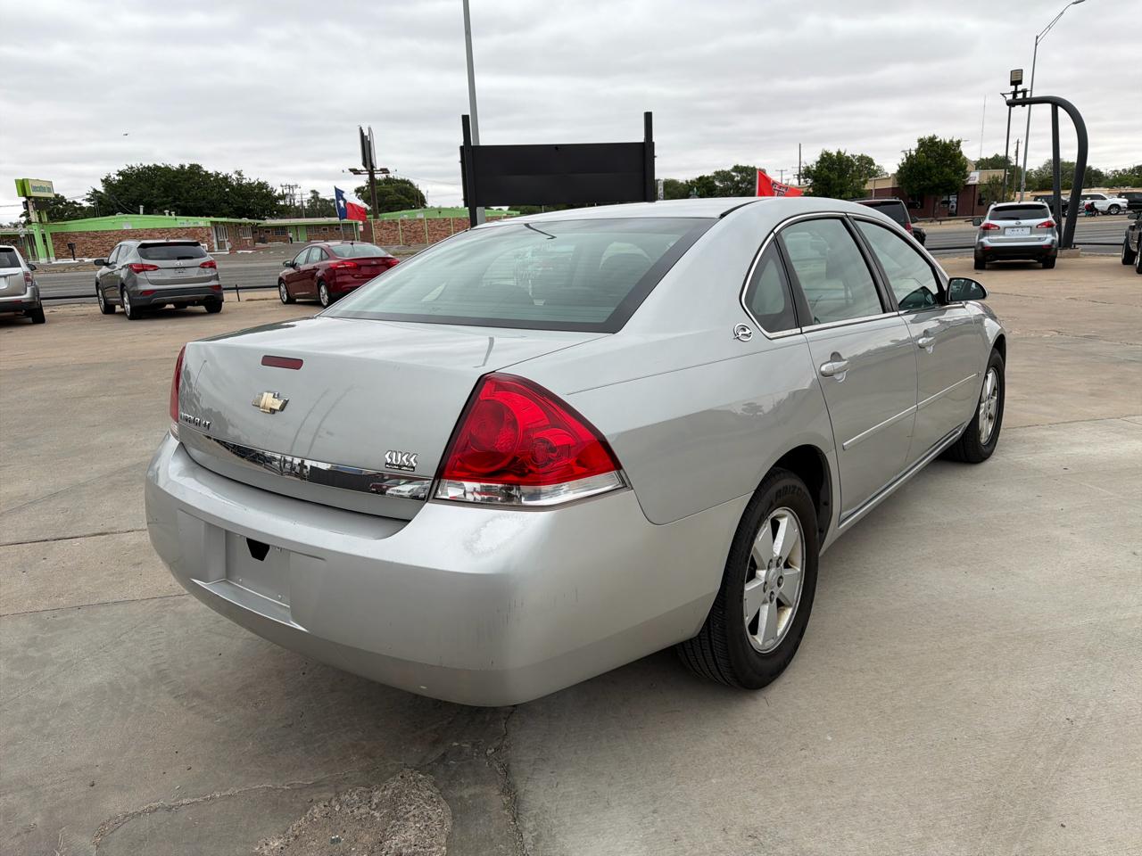 Chevrolet Impala 4dr Sdn 3.5L LT 2008