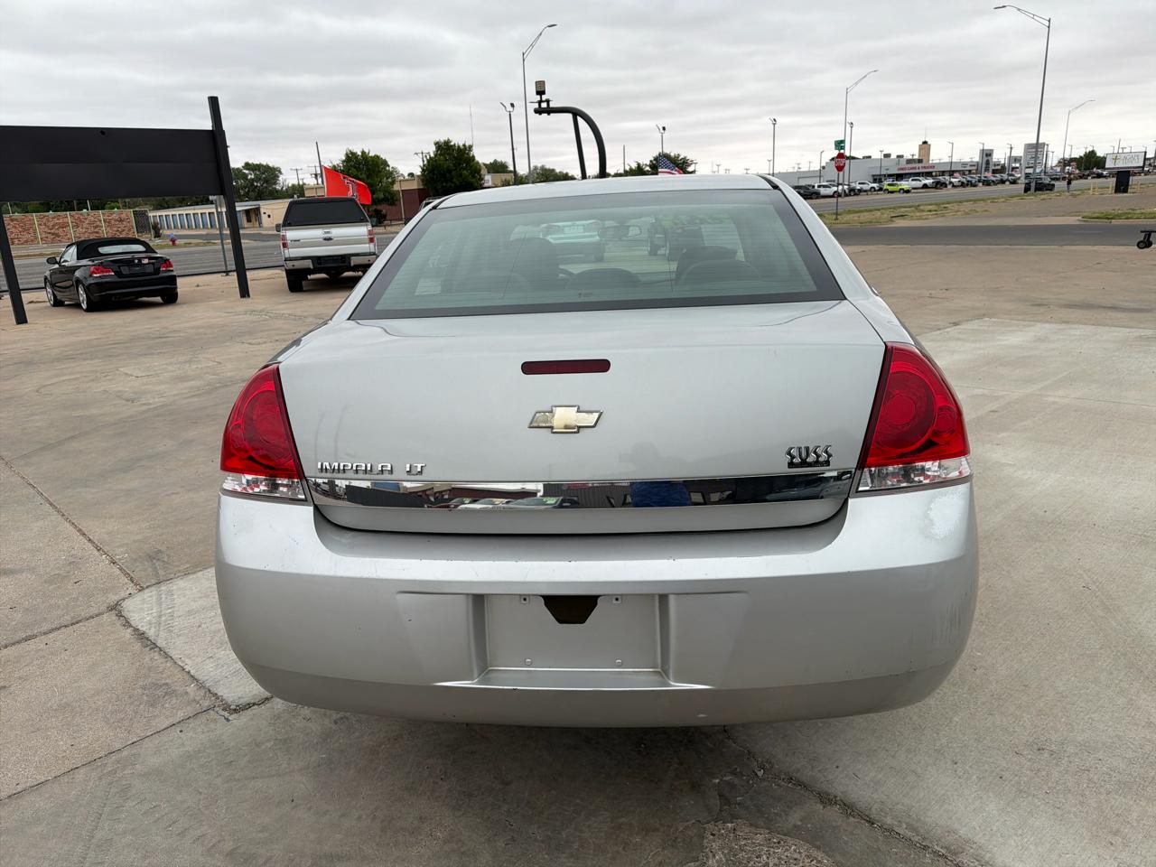 Chevrolet Impala 4dr Sdn 3.5L LT 2008