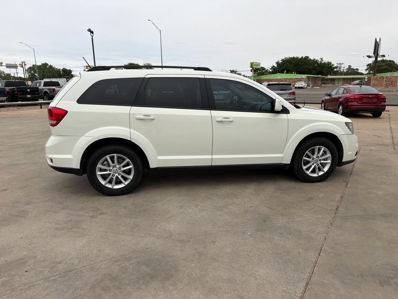 Dodge Journey FWD 4dr SXT 2013