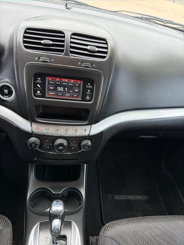 Dodge Journey FWD 4dr SXT 2013
