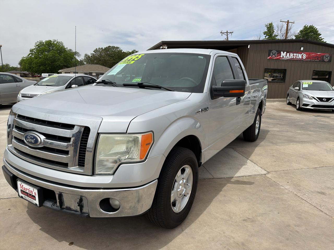 Ford F-150 2WD SuperCab 145" XLT 2011