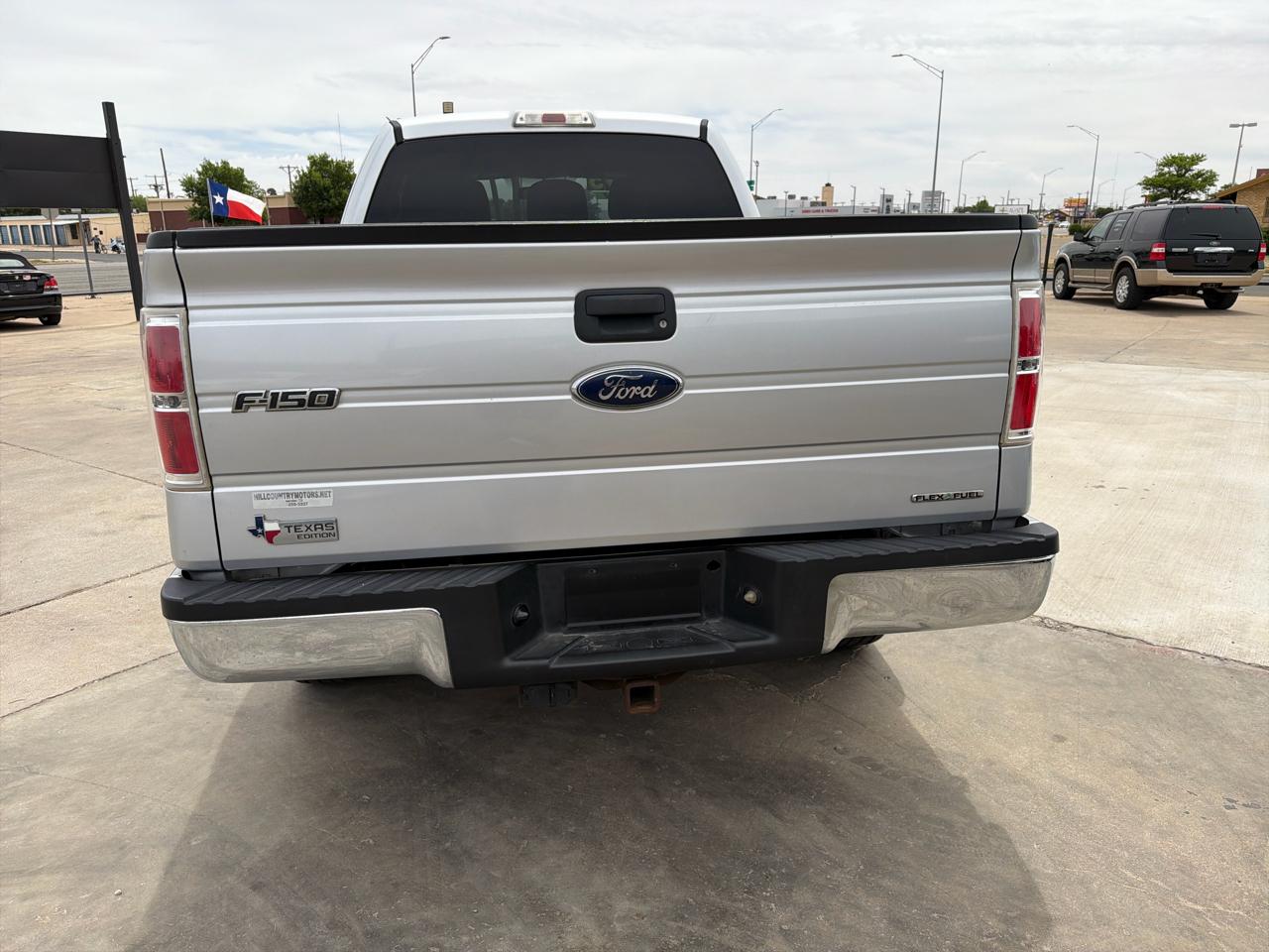 Ford F-150 2WD SuperCab 145" XLT 2011