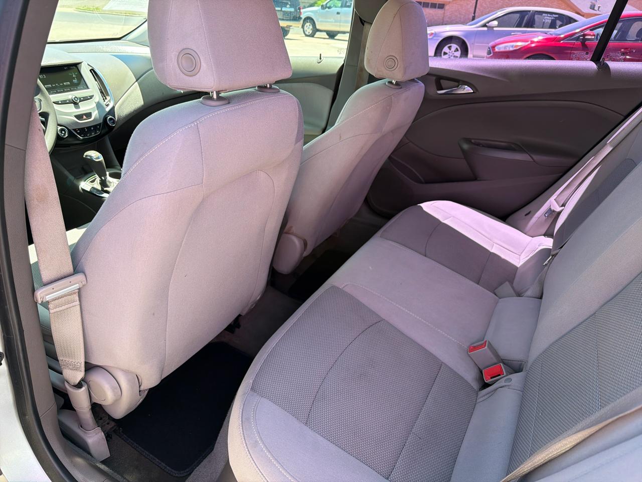 Chevrolet Cruze 4dr Sdn 1.4L LS w/1SB 2018