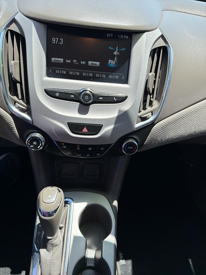 Chevrolet Cruze 4dr Sdn 1.4L LS w/1SB 2018