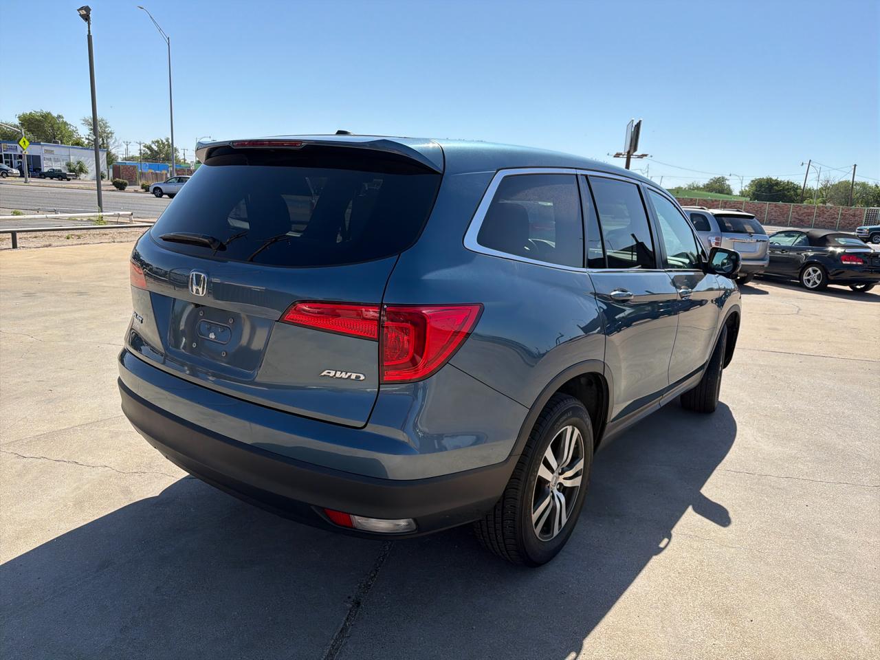 Honda Pilot EX-L w/Navigation AWD 2017