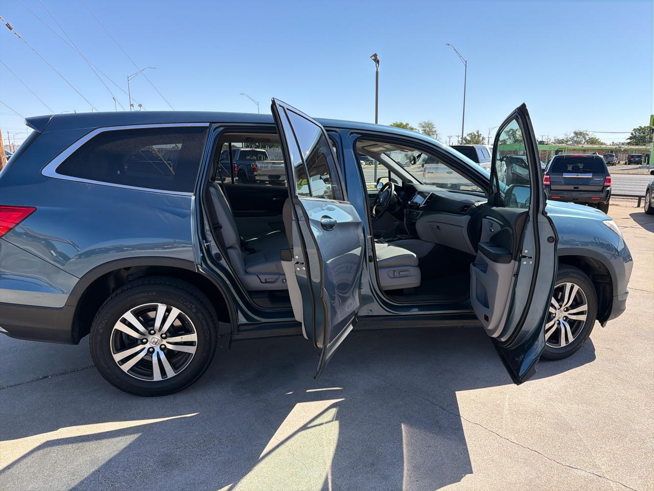 Honda Pilot EX-L w/Navigation AWD 2017