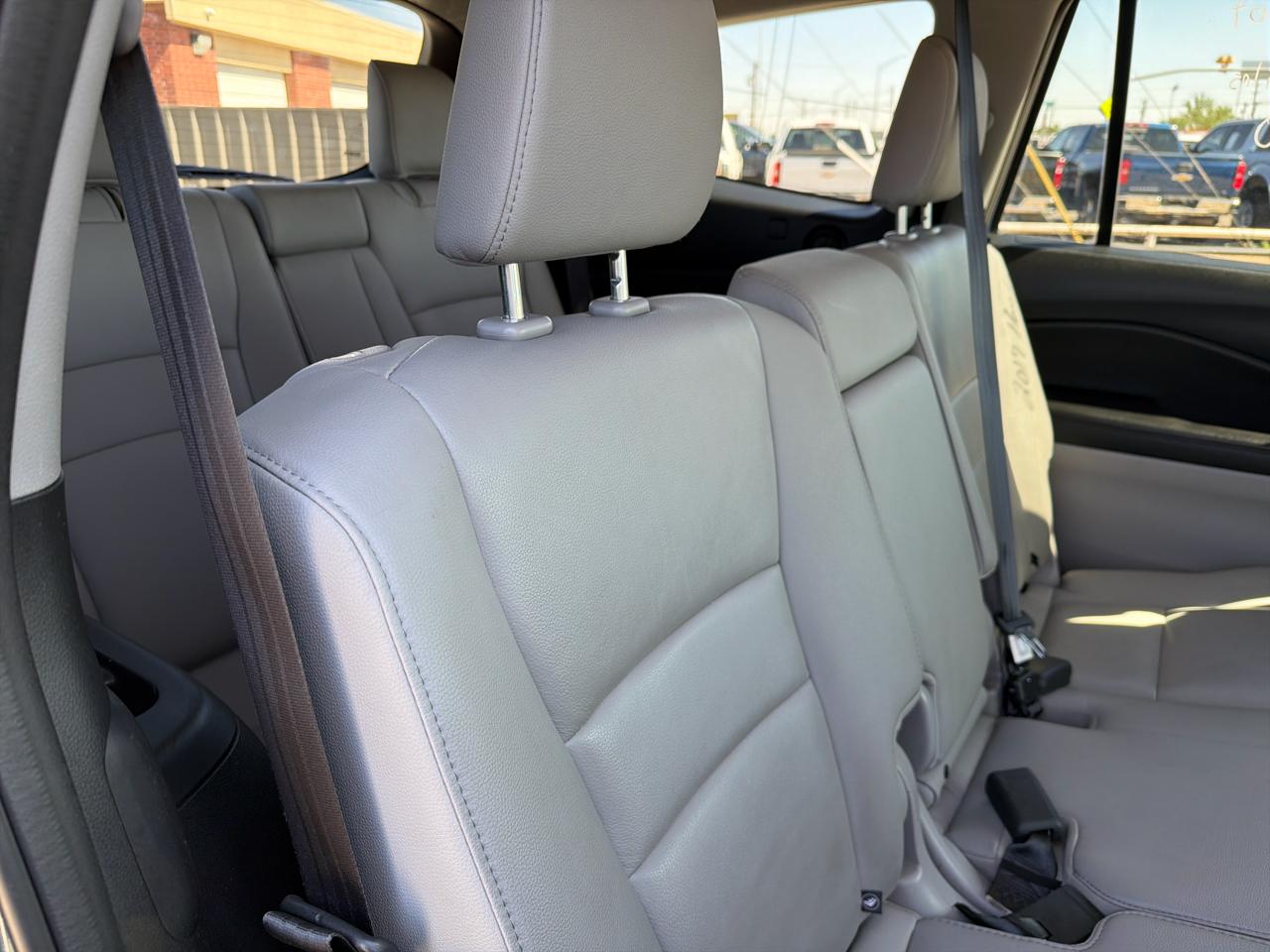 Honda Pilot EX-L w/Navigation AWD 2017